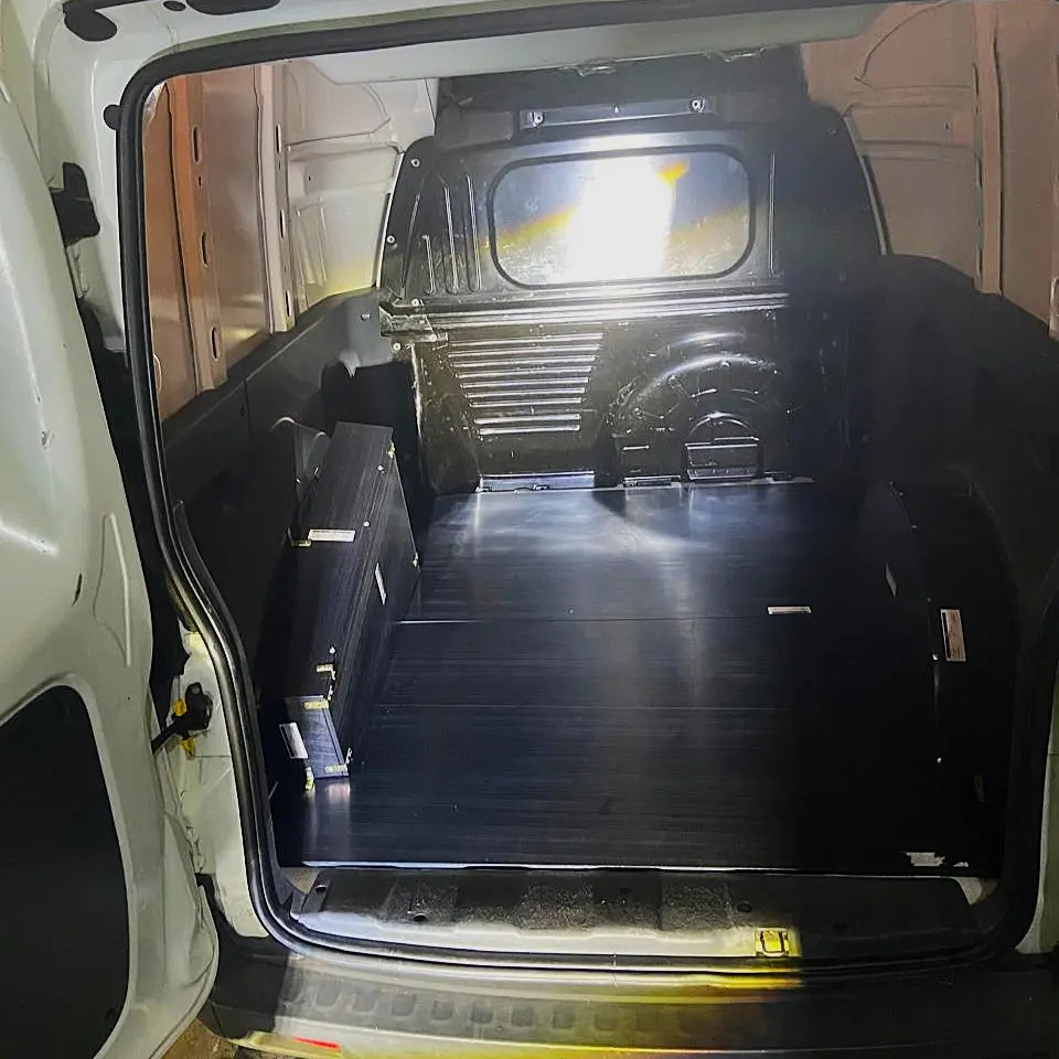 Revestimento de UHMW aplicado em equipamento industrial